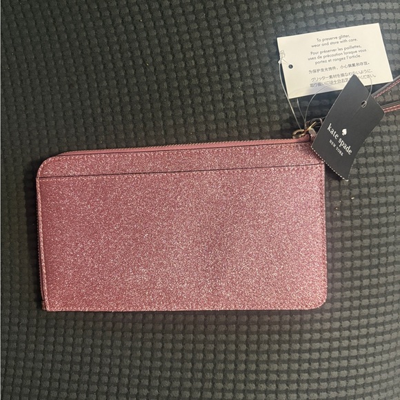 Kate Spade Lucy Wristlet - Picture 2 of 5